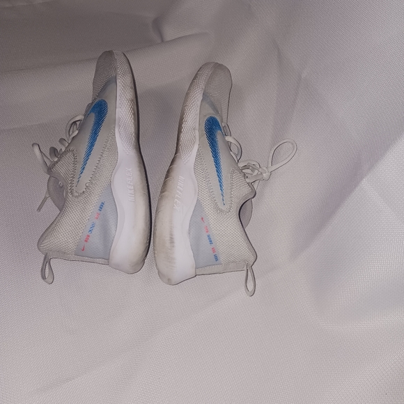 Nike Flex Experience RN 10 Pure Platinum/ lmperial Blue (C19960 010) Men's 8.5 - Picture 6 of 7